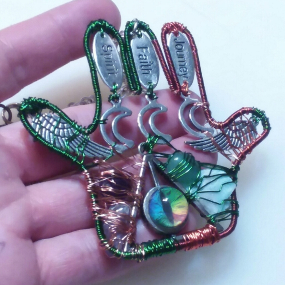 Aventurine hand of Fatima wire wrapped pendant